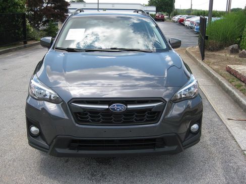 Used 2020 Subaru Crosstrek 2.0i Premium w/ Moonroof Package 2 AWD/4WD image 2