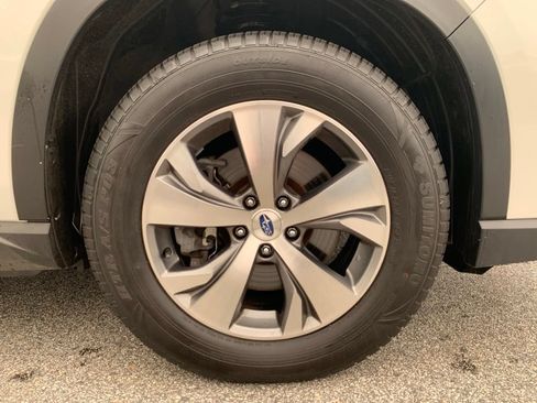 Used 2024 Subaru Ascent Premium w/ Convenience Package AWD/4WD image 28