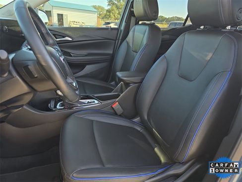 Used 2025 Buick Encore GX Sport Touring image 14