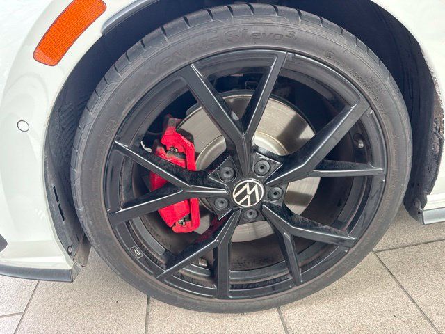 Used 2024 Volkswagen GTI Autobahn FWD image 2