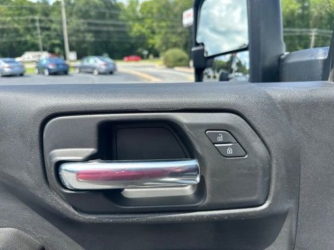 Used 2022 Chevrolet Silverado 2500 W/T w/ WT Fleet Convenience Package image 4