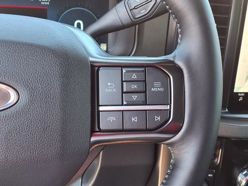 New 2026 Ford F250 Platinum image 18