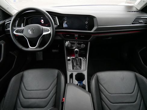 Used 2023 Volkswagen Jetta SEL image 10