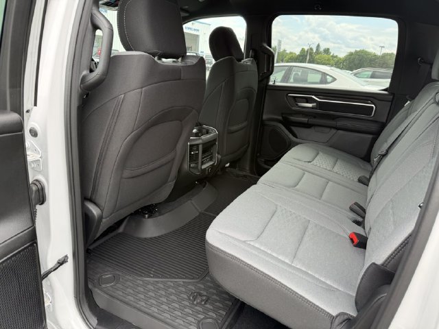 Used 2026 RAM 1500 Big Horn AWD/4WD image 10