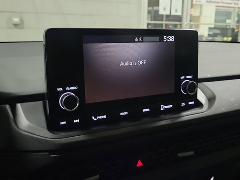 Certified 2023 Honda Accord EX image 27