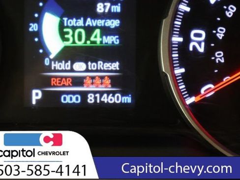 Used 2020 Toyota RAV4 XLE w/ Carpet Mat Package AWD/4WD image 16