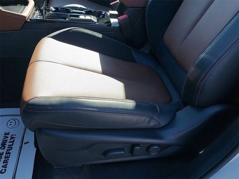 Used 2026 Subaru Forester Touring image 25