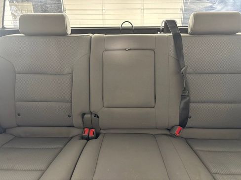 Used 2018 Chevrolet Silverado 1500 Custom w/ Custom Value Package AWD/4WD image 39