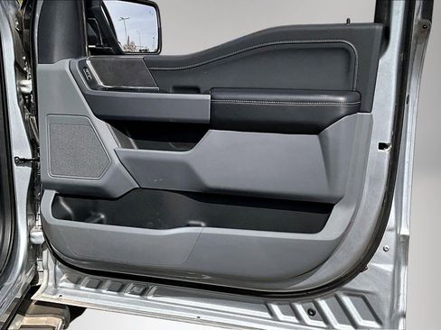 Used 2025 Ford F150 XLT w/ Equipment Group 301A Standard image 29