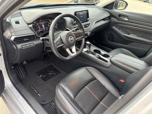 Used 2022 Nissan Altima 2.5 SR image 7