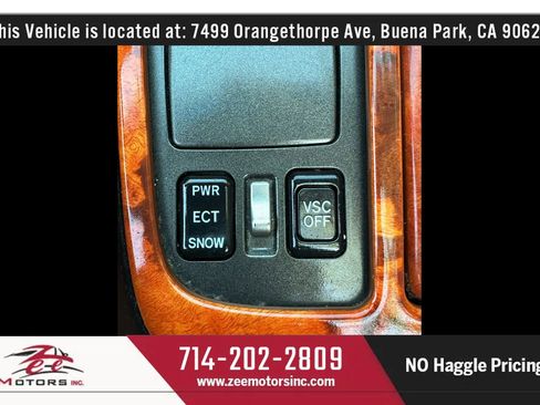 Used 2003 Lexus SC 430 Convertible image 32