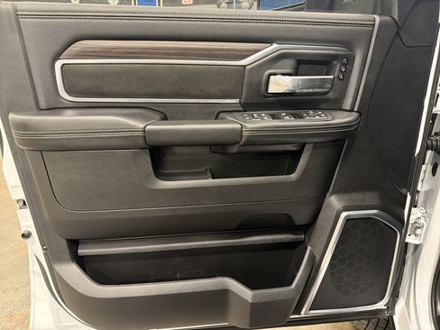 Used 2025 RAM 3500 Laramie w/ Night Edition image 17