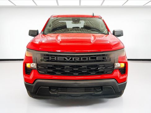 Used 2022 Chevrolet Silverado 1500 Custom w/ LPO, Dark Essentials Package RWD image 2