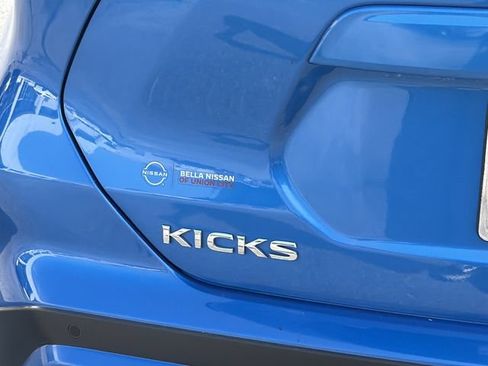Used 2024 Nissan Kicks S FWD image 5