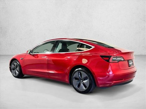 Used 2020 Tesla Model 3 Standard Range RWD image 3