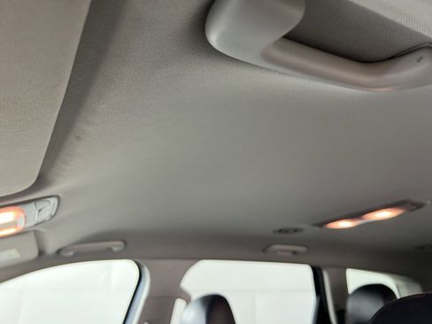 Used 2020 Kia Telluride LX image 21