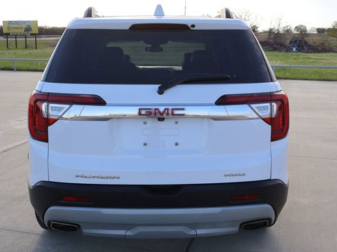 Used 2023 GMC Acadia SLT AWD/4WD image 8