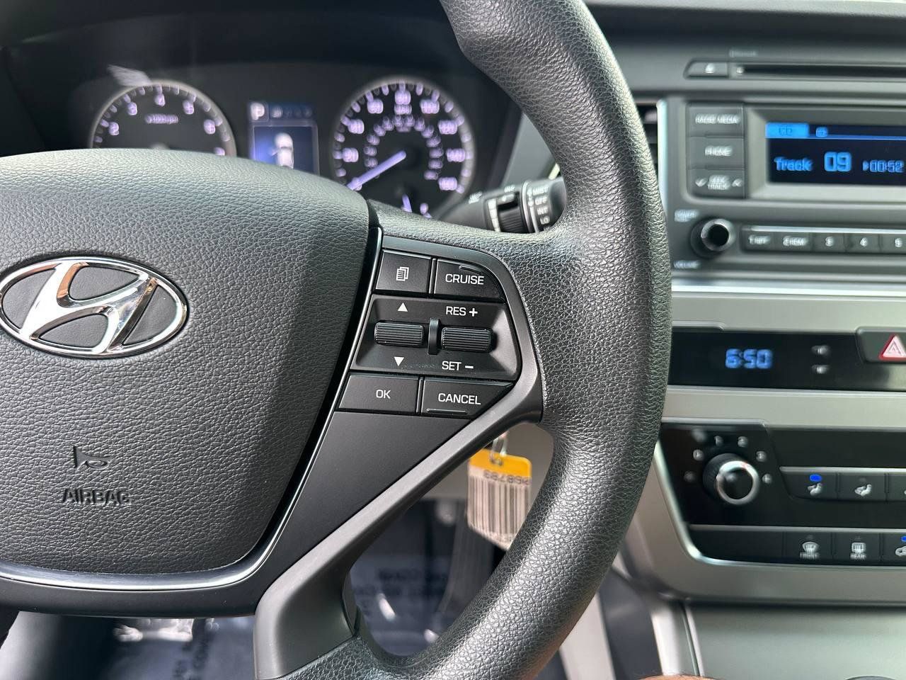 Used 2015 Hyundai Sonata SE FWD image 44