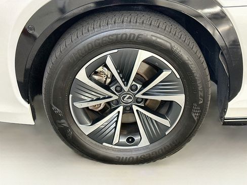 Used 2023 Lexus RZ 450e Premium w/ Technology Package AWD/4WD image 36