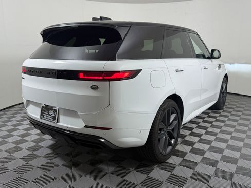 Used 2023 Land Rover Range Rover Sport SE Dynamic AWD/4WD image 9