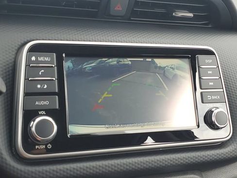Certified 2025 Nissan Kicks Play S FWD image 25