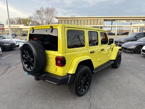 Used 2023 Jeep Wrangler Unlimited Sahara w/ Cold Weather Group image 14