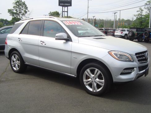 Used 2012 Mercedes-Benz ML 350 4MATIC image 3
