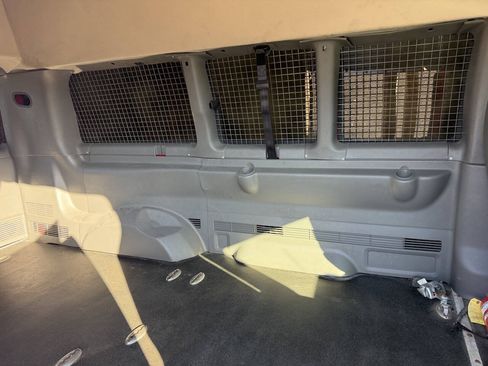 Used 2015 GMC Savana 2500 LS w/ Cold Climate Package RWD image 35