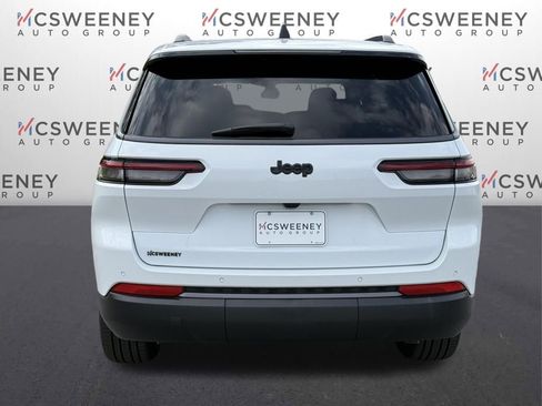 New 2026 Jeep Grand Cherokee L Limited w/ Limited Altitude Package RWD image 5