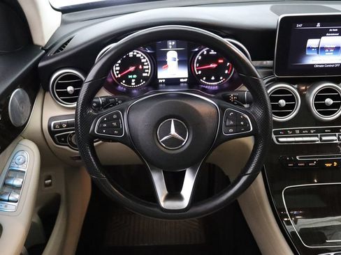 Used 2019 Mercedes-Benz GLC 300 4MATIC image 21