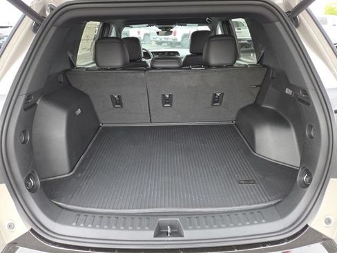 New 2026 GMC Terrain AT4 w/ Convenience Package III AWD/4WD image 27