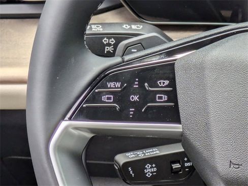 Used 2025 Audi Q5 Premium Plus w/ Premium Plus image 19