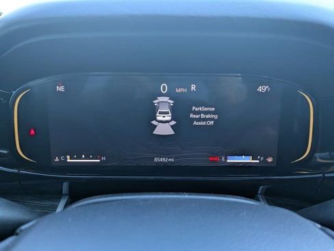 Used 2022 Jeep Wagoneer Series III w/ Premium Group I image 24