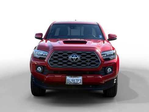 Used 2022 Toyota Tacoma TRD Sport w/ TRD Premium Sport Package image 8