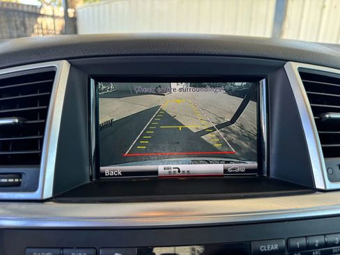Used 2013 Mercedes-Benz ML 350 2WD image 6