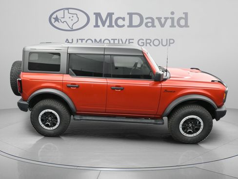 Used 2023 Ford Bronco Big Bend w/ Sasquatch Package AWD/4WD image 39