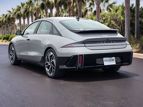 Certified 2024 Hyundai Ioniq 6 SEL RWD image 7