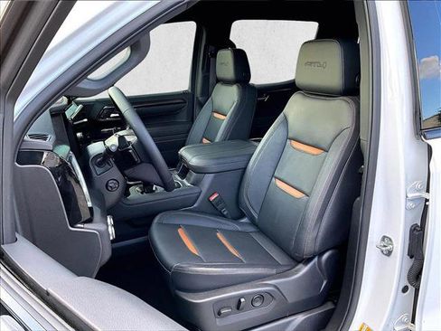 Certified 2025 GMC Sierra 1500 AT4 w/ AT4 Premium Package image 27