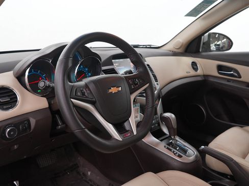 Used 2014 Chevrolet Cruze LT w/ Sun, Sound and Sport Package FWD image 22