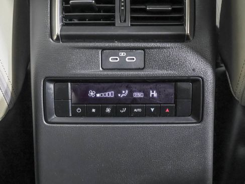 Used 2024 MAZDA CX-90 Plug-In Hybrid w/ Preferred image 46