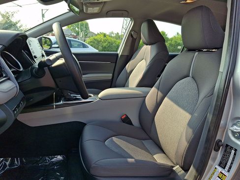 Certified 2024 Toyota Camry LE FWD image 13