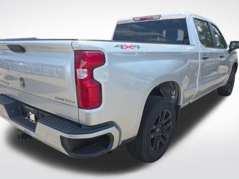 Used 2022 Chevrolet Silverado 1500 Custom AWD/4WD image 3