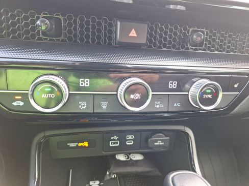 Used 2024 Honda CR-V EX-L image 25