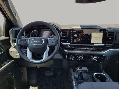 Used 2024 GMC Sierra 1500 Elevation w/ X31 Off-Road Package image 12