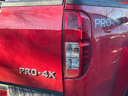 Used 2011 Nissan Frontier PRO-4X w/ Pro-4x Luxury Pkg image 8