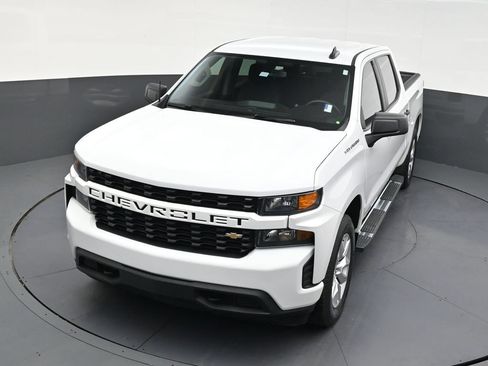 Used 2021 Chevrolet Silverado 1500 Custom w/ Custom Max Trailering Package AWD/4WD image 18