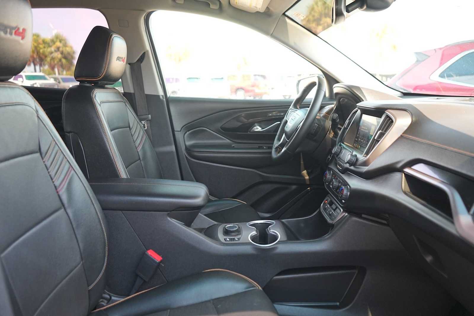 Used 2023 GMC Terrain AT4 AWD/4WD image 15