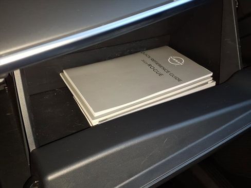 Certified 2023 Nissan Rogue S image 24