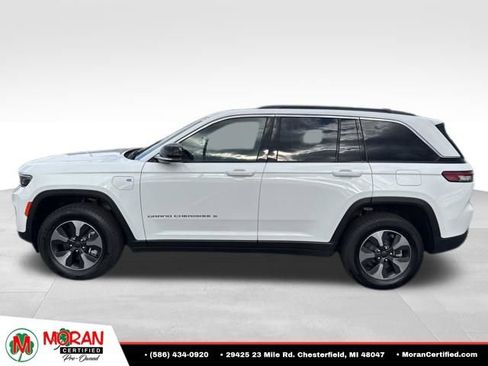 Used 2025 Jeep Grand Cherokee Limited 4xe AWD/4WD image 2