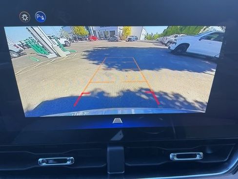 New 2026 Chevrolet Equinox ACTIV w/ Convenience Package III image 15